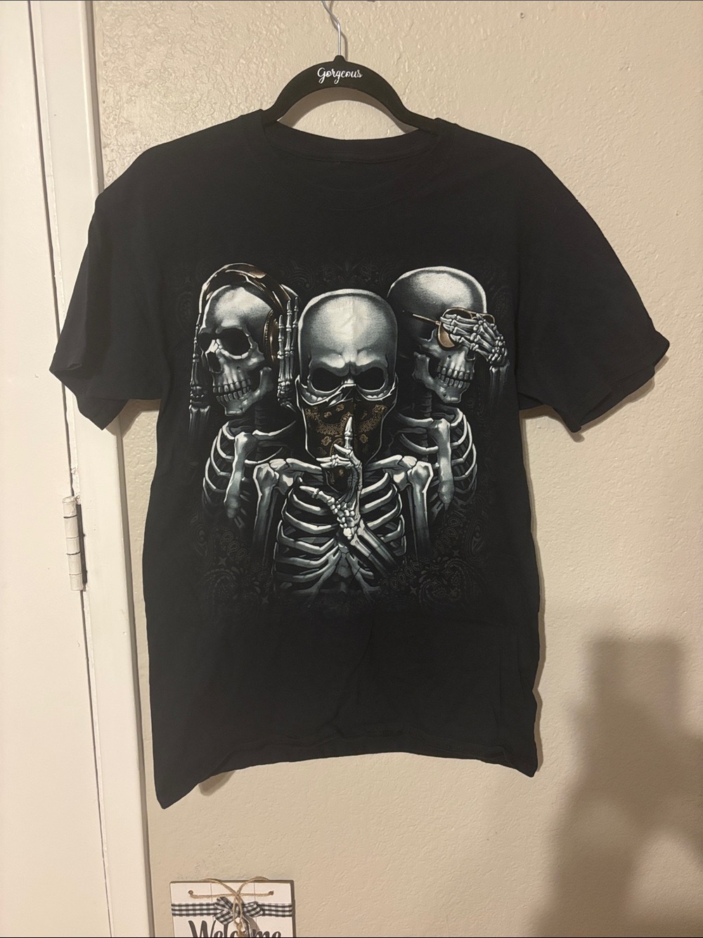 Black Skeleton 'See No Evil, Hear No Evil, Speak No Evil' Graphic T-Shirt